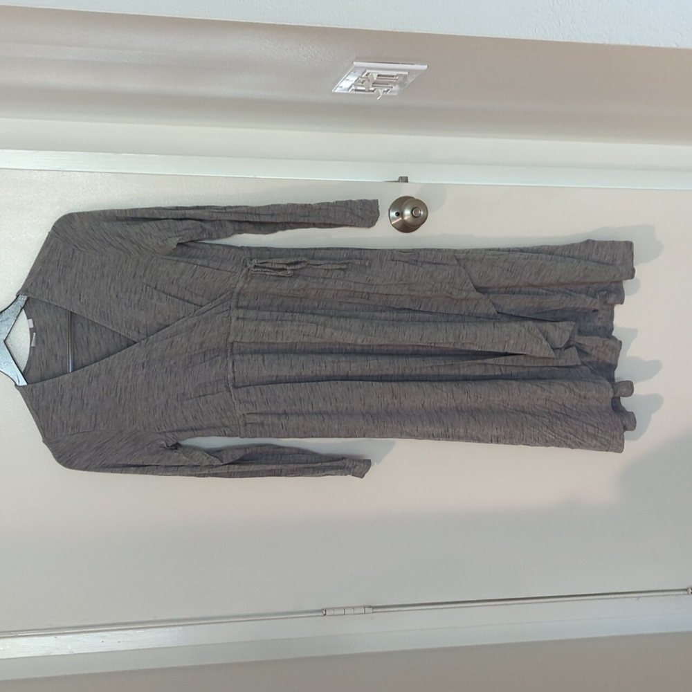 Gap maternity dress